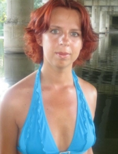 Leona from Russia 49 y.o.